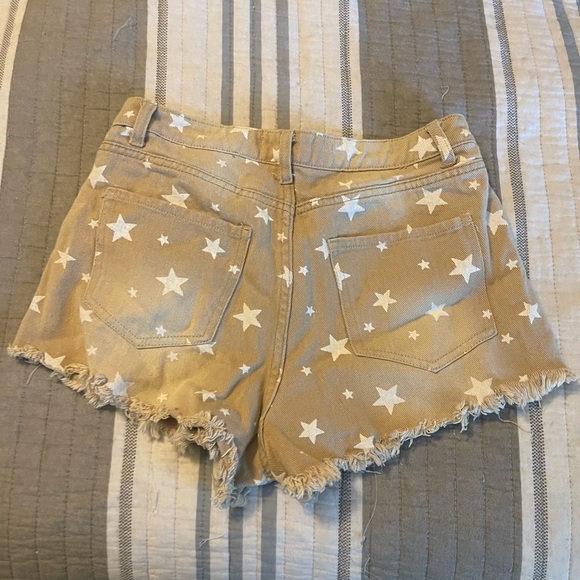 Chelsea Freeman - Picture 2 of 4